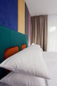 lóżko małżeńskie