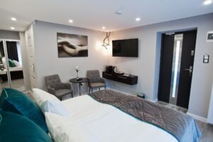 lóżko małżeńskie